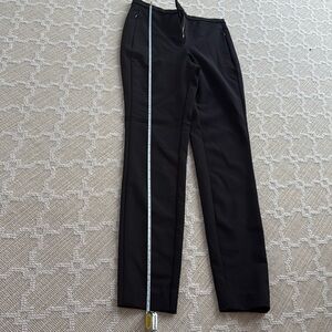 Aritzia Winifred straight dress pants size 2 excellent
